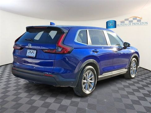 Used 2023 Honda CR-V EX-L image 6