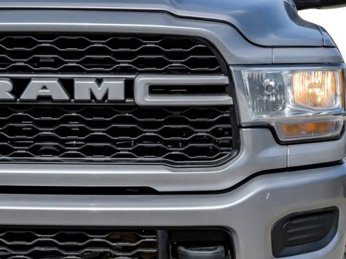 Used 2022 RAM 2500 Tradesman w/ Chrome Appearance Group image 46