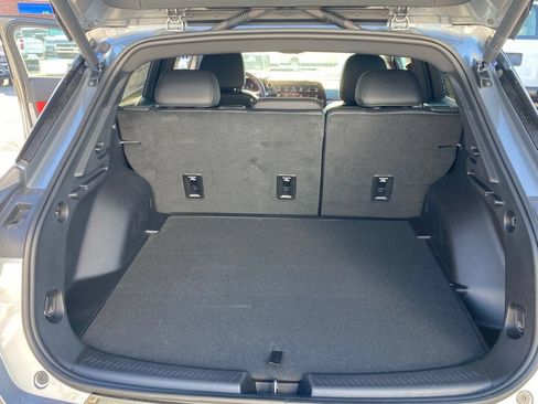 New 2025 Chevrolet Equinox EV RS w/ Convenience Package II FWD image 19