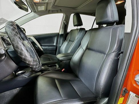 Used 2015 Toyota RAV4 Limited AWD/4WD image 11