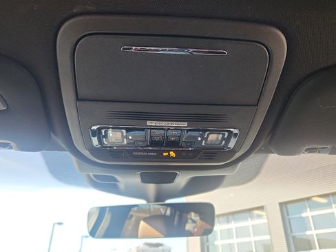 Used 2023 Lincoln Aviator Reserve w/ Equipment Group 201A image 20