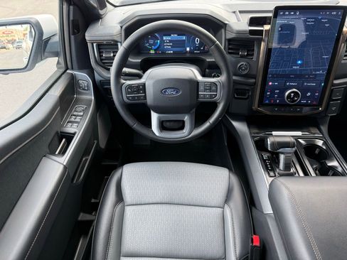 Used 2025 Ford F150 Lightning Lariat AWD/4WD image 26