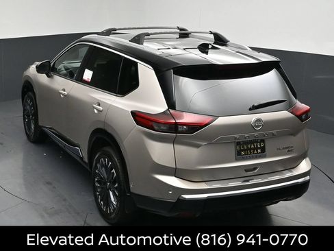 Certified 2026 Nissan Rogue Platinum w/ Platinum Premium Package AWD/4WD image 26