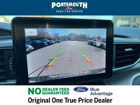 Certified 2022 Ford Explorer XLT w/ Equipment Group 202A image 13