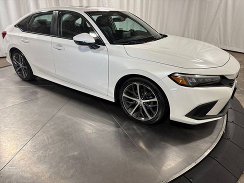 Certified 2024 Honda Civic Touring image 10