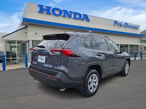 Used 2020 Toyota RAV4 LE w/ All Weather Liner Package AWD/4WD image 4