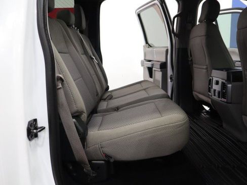 Used 2019 Ford F250 XLT w/ XLT Premium Package AWD/4WD image 47