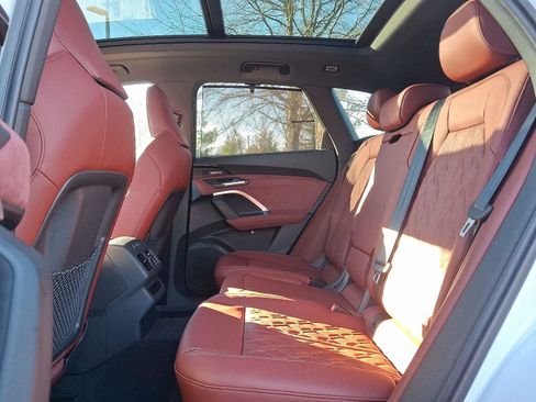 New 2025 Audi SQ5 Premium Plus image 8