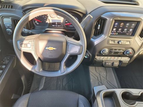 Used 2024 Chevrolet Silverado 1500 Custom image 28