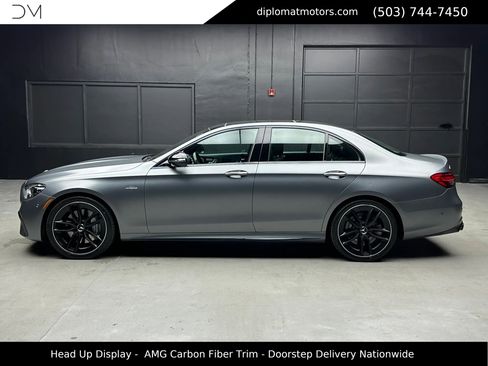Used 2022 Mercedes-Benz E 53 AMG 4MATIC Sedan image 4
