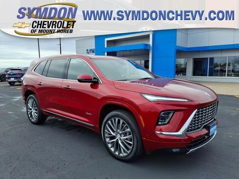 Used 2025 Buick Enclave Avenir w/ Super Cruise Package image 1