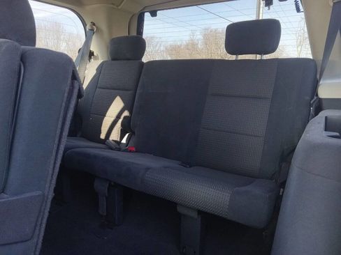 Used 2008 Nissan Armada SE image 19