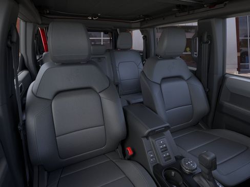 New 2026 Ford Bronco Big Bend w/ Black Diamond Package AWD/4WD image 10