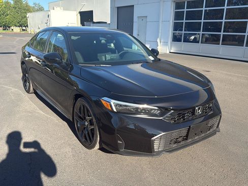 Used 2026 Honda Civic Sport image 4