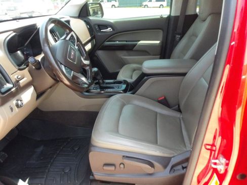 Used 2018 GMC Canyon SLT w/ Driver Alert Package RWD image 19