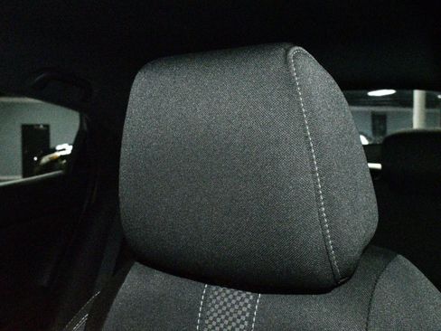 Used 2021 Honda Civic Sport image 9