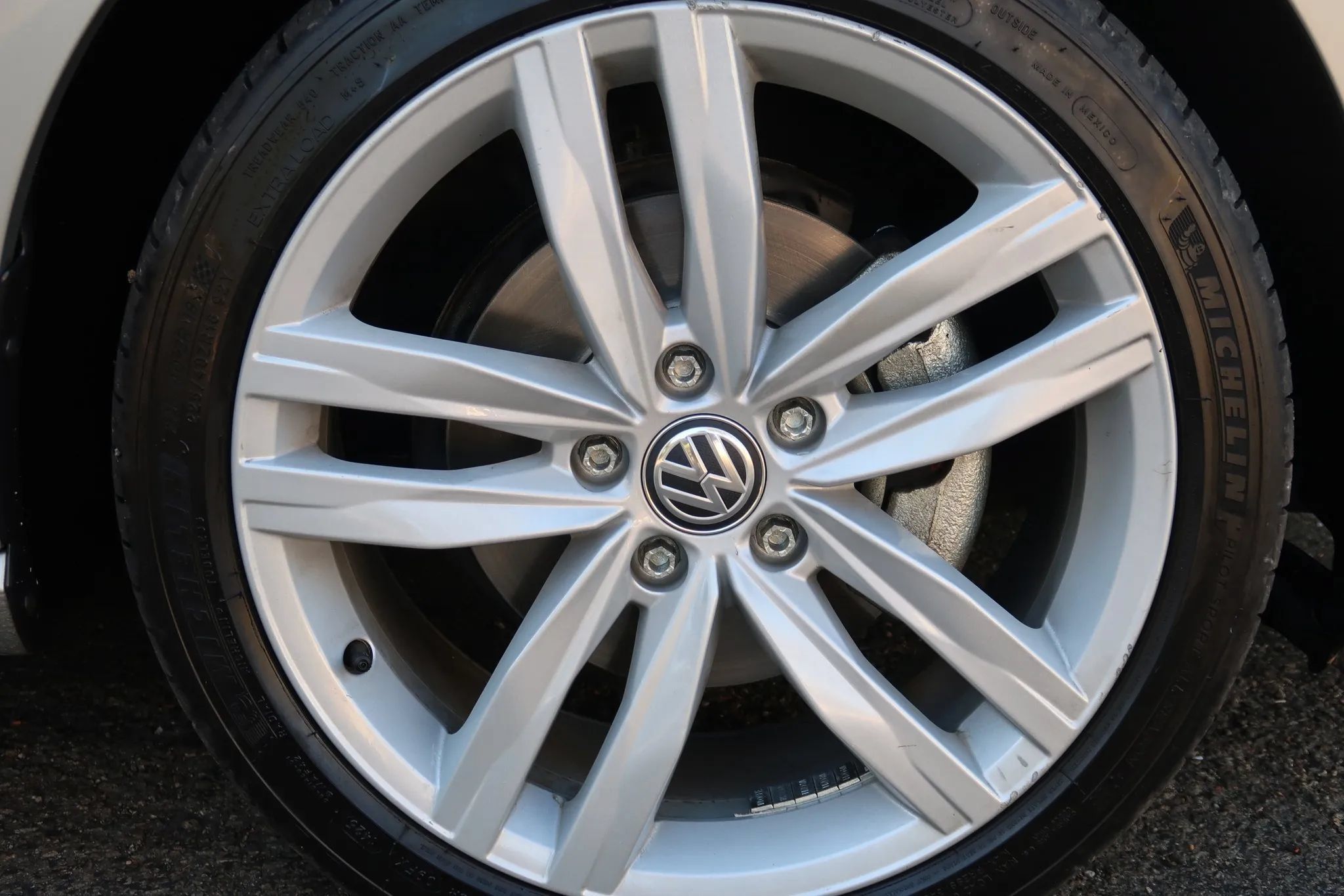 Used 2015 Volkswagen Golf SEL FWD image 11