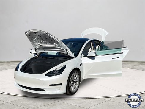 Used 2021 Tesla Model 3 Long Range image 24