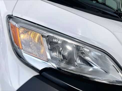 Used 2023 RAM ProMaster 2500 w/ Convenience Group image 27