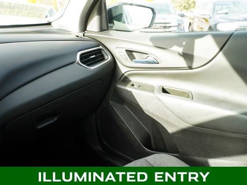 Used 2024 Chevrolet Equinox LT image 27