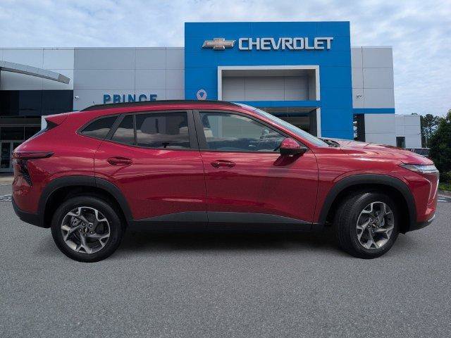 New 2026 Chevrolet Trax LT w/ Driver Confidence Package FWD image 4
