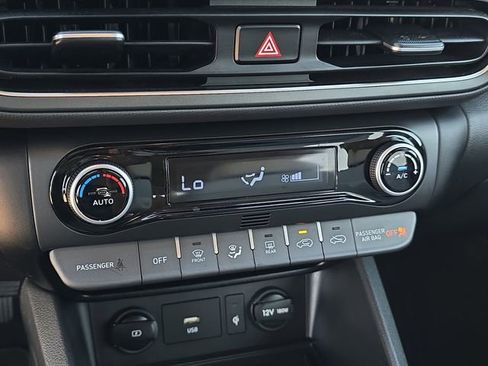 Used 2023 Hyundai Kona SEL w/ Convenience Package image 23