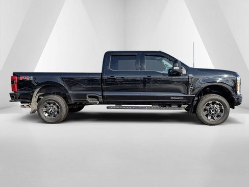Used 2023 Ford F250 Lariat w/ Sport Appearance Package image 8