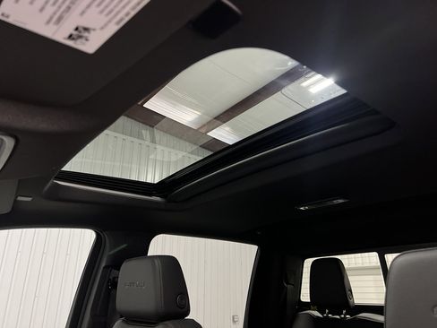 New 2025 GMC Sierra 2500 AT4 w/ AT4 Premium Plus Package image 17