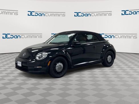 Used 2015 Volkswagen Beetle 1.8T FWD image 4