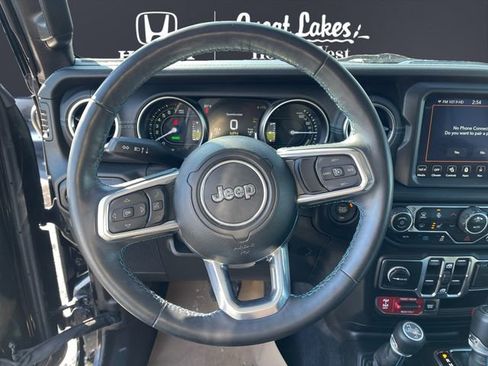 Used 2021 Jeep Wrangler Unlimited Rubicon 4xe w/ Cold Weather Group AWD/4WD image 12