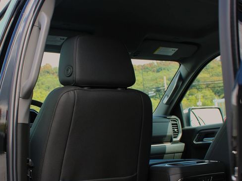 New 2026 GMC Sierra 1500 SLT w/ SLT Premium Plus Package image 22