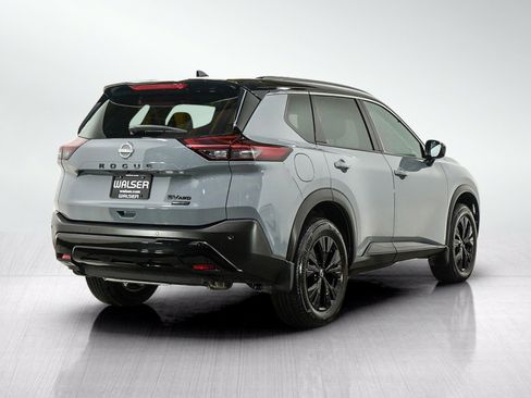 Used 2023 Nissan Rogue SV w/ SV Premium B Package AWD/4WD image 5