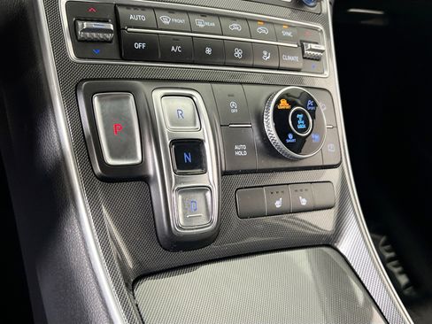 Used 2023 Hyundai Santa Fe SEL image 17