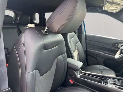 New 2026 Jeep Compass Latitude image 15