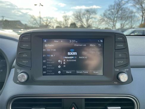 Used 2019 Hyundai Kona Limited w/ Cargo Package image 27