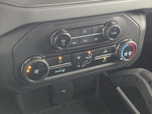 Used 2024 Ford Bronco Big Bend image 14