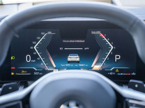 Used 2024 BMW 530i w/ Executive Package RWD image 23