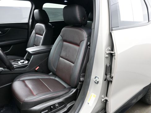 Used 2021 Chevrolet Blazer RS w/ Enhanced Convenience Package image 12