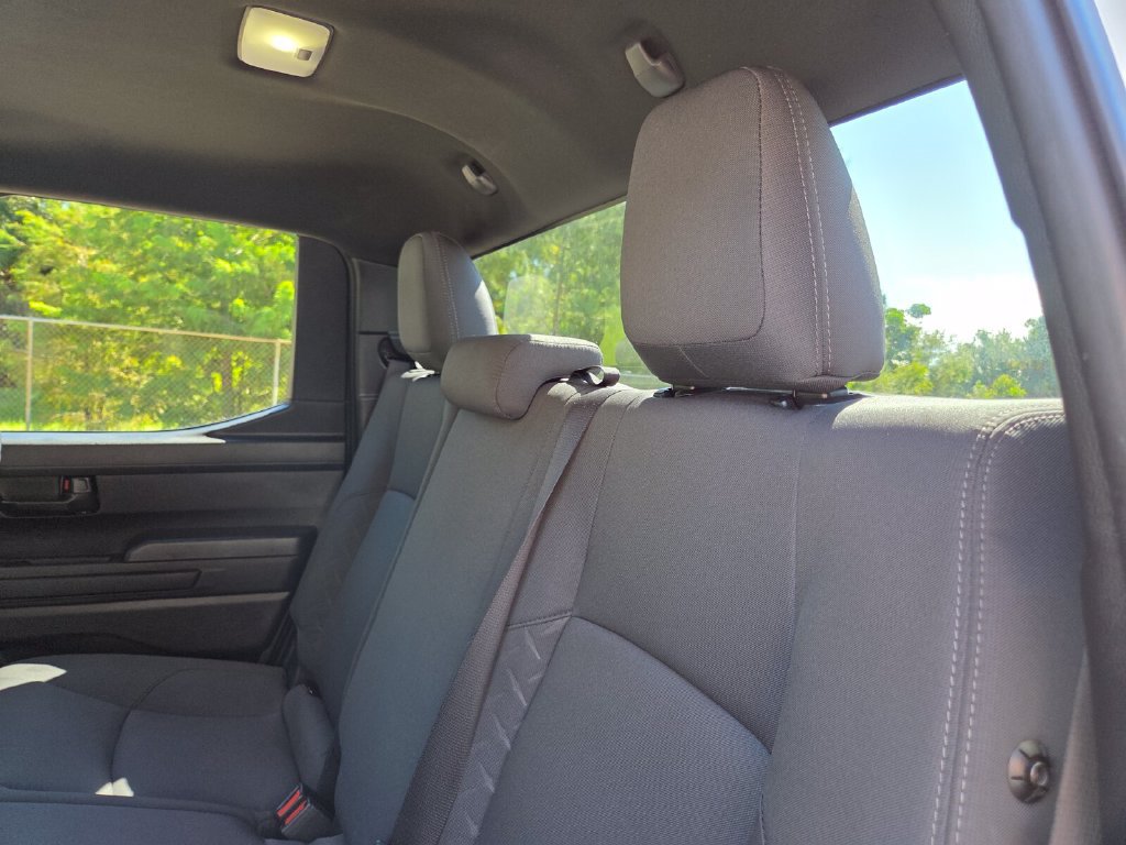 Certified 2024 Toyota Tacoma SR AWD/4WD image 20