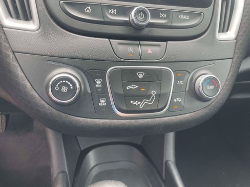 Used 2024 Chevrolet Malibu LS FWD image 15
