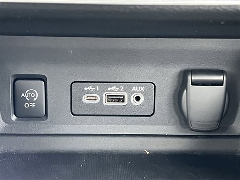 Certified 2024 Nissan Sentra SV image 8