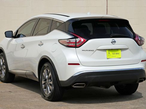 Used 2016 Nissan Murano S FWD image 40