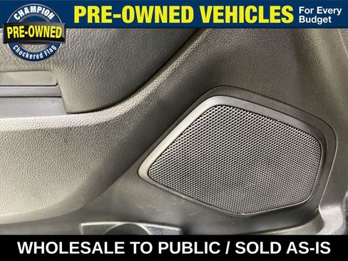 Used 2014 Ford Explorer XLT w/ Equipment Group 202A AWD/4WD image 25