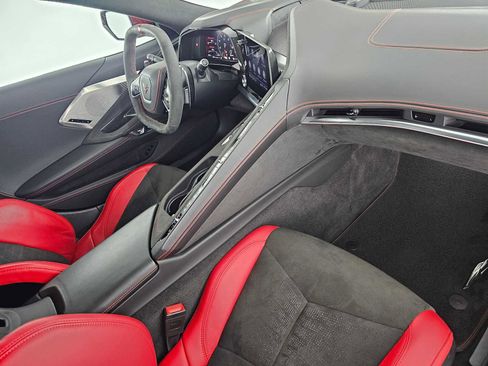 Used 2020 Chevrolet Corvette Stingray Premium Conv w/ 3LT Preferred Equipment Group image 11