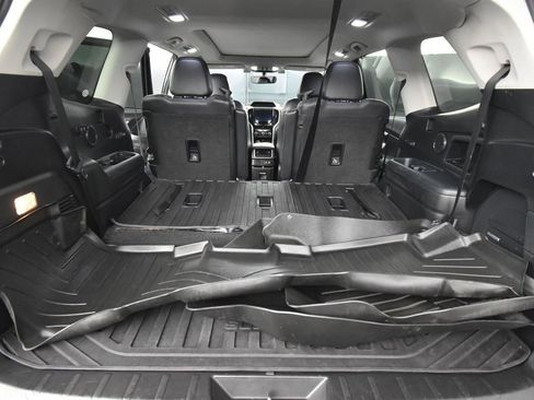 Used 2019 Subaru Ascent Limited image 37