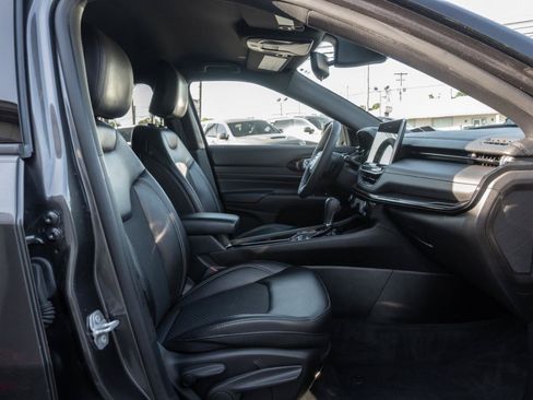 Used 2023 Jeep Compass Latitude AWD/4WD image 33