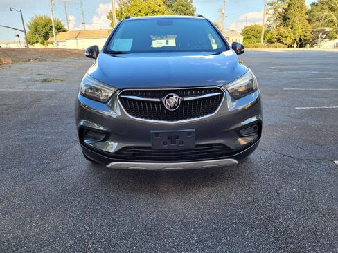 Used 2018 Buick Encore Preferred image 2