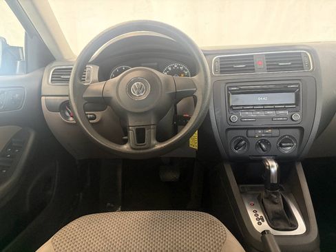 Used 2014 Volkswagen Jetta S FWD image 12