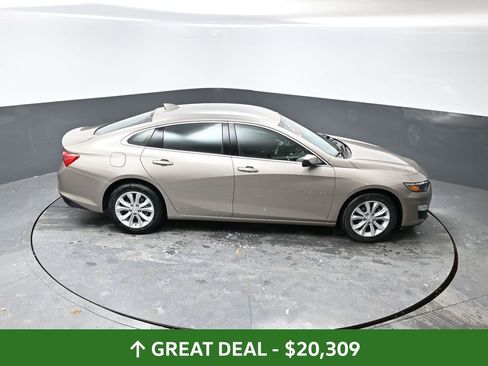 Used 2025 Chevrolet Malibu LT image 43