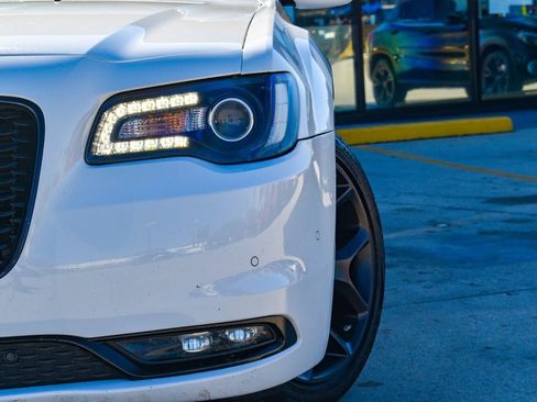 Used 2023 Chrysler 300 S image 3